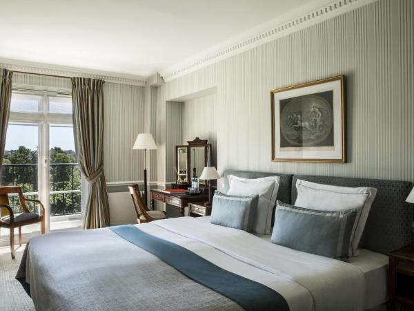 Hôtel Brighton - Esprit de France : photo 3 de la chambre chambre double deluxe - vue sur paris