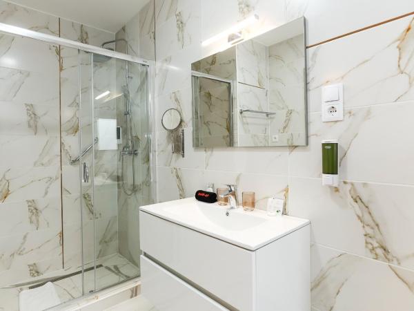 Lumen Gasztropanzió : photo 4 de la chambre chambre standard lit queen-size