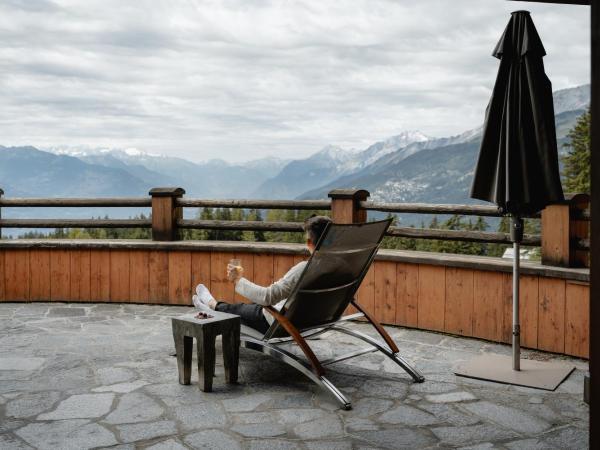 LeCrans : photo 3 de la chambre suite prestige (4 adultes + 2 enfants)