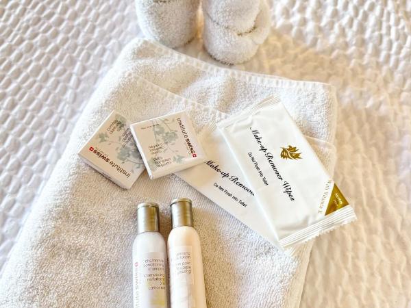 Divya Sutra Suites on Robson Downtown Vancouver : photo 7 de la chambre chambre lit queen-size 