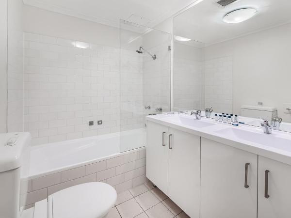 Oaks Sydney Goldsbrough Suites : photo 7 de la chambre appartement 2 chambres avec 2 salles de bains - vue sur ville 