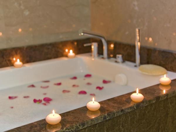 Hurry Inn Merter Istanbul : photo 7 de la chambre suite deluxe avec lit king-size