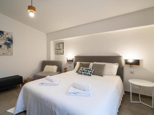 Al Duomo Rooms & Flats : photo 2 de la chambre chambre double avec terrasse