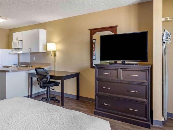 Extended Stay America Suites - Houston - Westchase - Richmond : photo 4 de la chambre studio lit queen-size - non-fumeurs