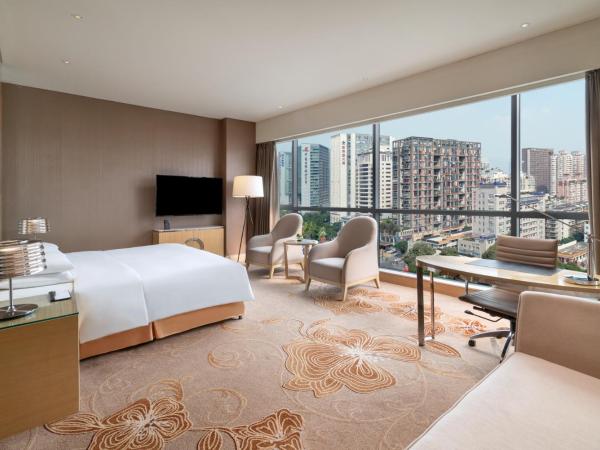 Renaissance Chengdu Hotel : photo 1 de la chambre grande chambre lit king-size