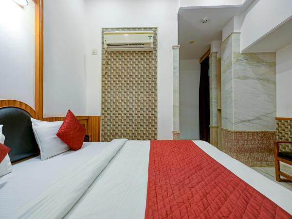 The Natraj Yes Please New Delhi : photo 9 de la chambre chambre deluxe double ou lits jumeaux