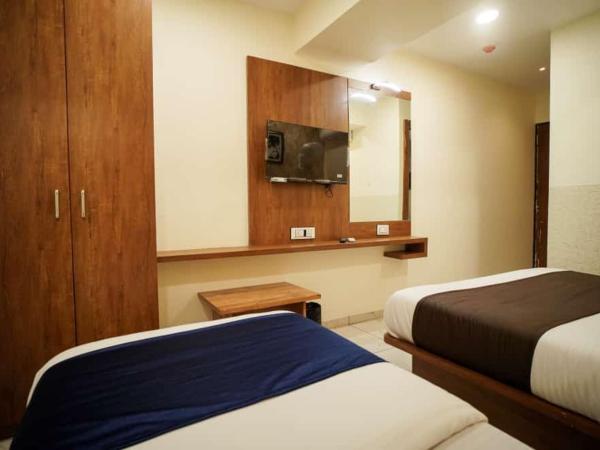 Hotel Mahaveer : photo 8 de la chambre chambre lit king-size supérieure