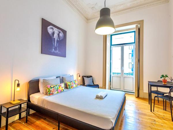 Ambiente Hostel : photo 5 de la chambre chambre lit queen-size avec salle de bains commune