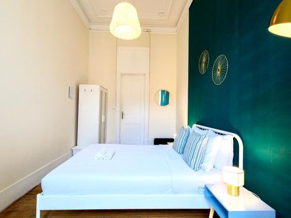 Ambiente Hostel : photo 9 de la chambre chambre double avec salle de bains commune