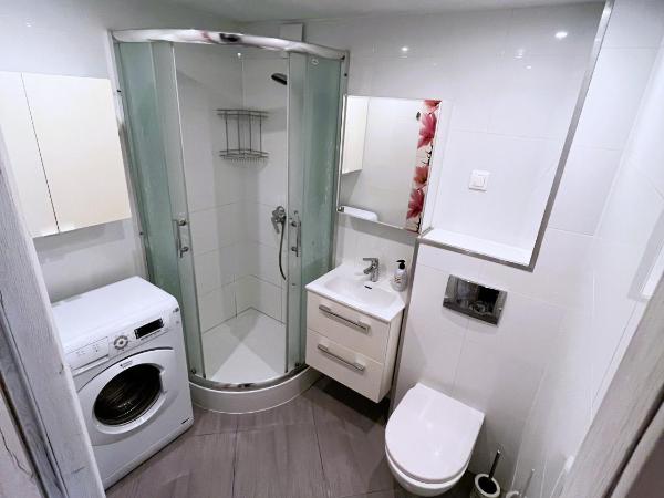 Pod Czereśnią : photo 6 de la chambre appartement - vue sur jardin