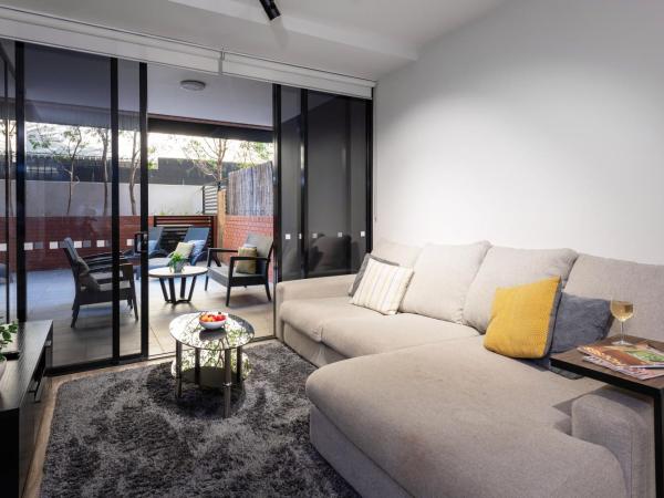 Arena Apartments by CLLIX : photo 1 de la chambre appartement 1 chambre avec cour