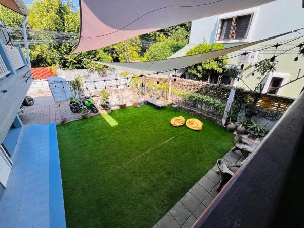 Number 4 Old Town : photo 9 de la chambre chambre lits jumeaux avec salle de bains commune