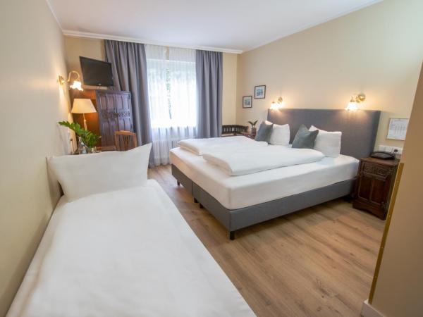 Hotel Altmünchen by Blattl : photo 3 de la chambre chambre triple classique