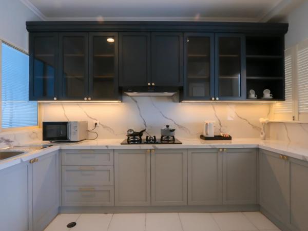 Java Paragon Hotel & Residences : photo 5 de la chambre appartement 3 chambres