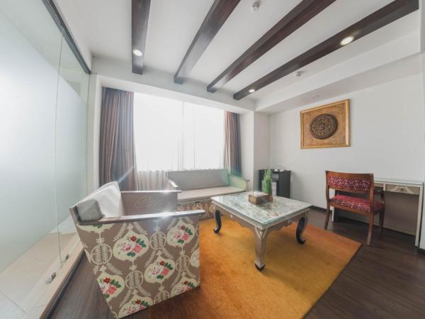 Dalai-La Boutique Hotel : photo 10 de la chambre suite junior avec balcon