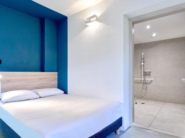 Kyriad Direct Narbonne Sud : photo 3 de la chambre chambre standard avec 1 lit double, connexion wi-fi gratuite, climatisation et douche