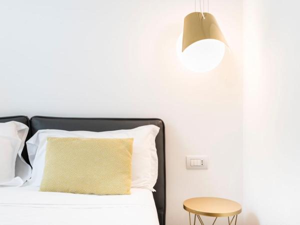 Cortese : photo 10 de la chambre suite lit king-size - vue sur mer