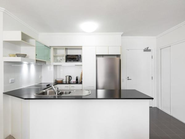 South bank Serviced Apartments : photo 6 de la chambre studio avec balcon 