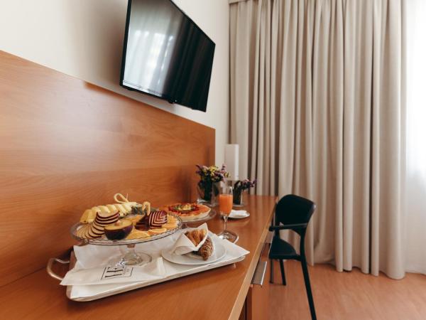 Hotel Excelsior Bari : photo 6 de la chambre chambre double