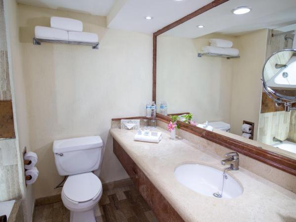 Plaza Pelicanos Grand Beach Resort All Inclusive : photo 4 de la chambre studio