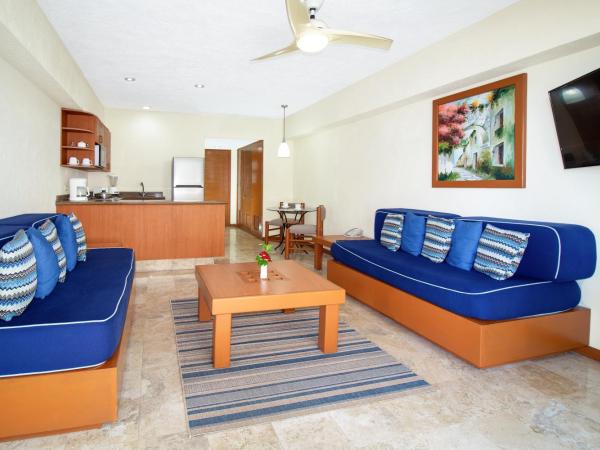 Plaza Pelicanos Grand Beach Resort All Inclusive : photo 5 de la chambre suite