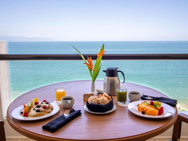 Plaza Pelicanos Grand Beach Resort All Inclusive : photo 10 de la chambre suite 2 chambres