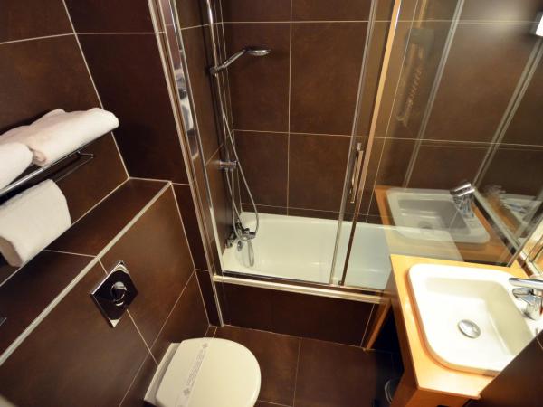 Kyriad Dijon Est Mirande : photo 3 de la chambre hébergement 1 lit simple