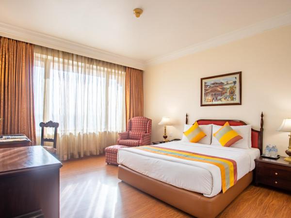 The Everest Hotel : photo 1 de la chambre suite with 20% discount on spa & laundry & roundtrip airport transfers