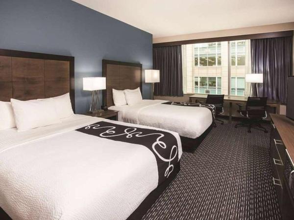 La Quinta by Wyndham Chicago Downtown : photo 2 de la chambre chambre avec 2 grands lits queen-size 