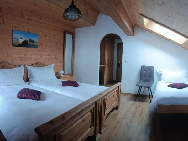 Hotel de Commune : photo 2 de la chambre chambre familiale