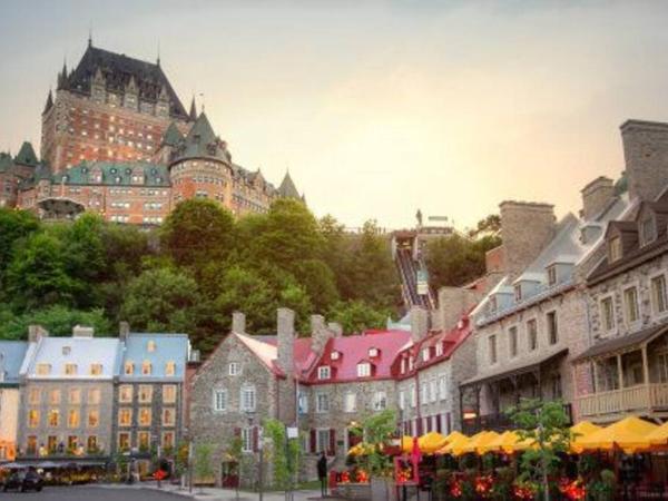 Marina Port de Québec 1 - Maison flottante : photo 8 de la chambre mobile home