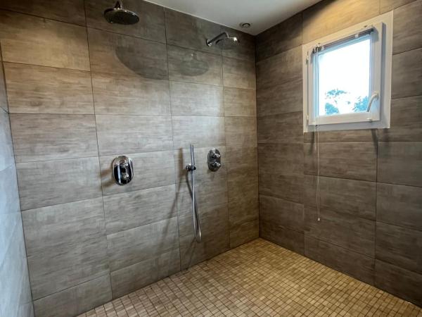 Lafitenia Resort : photo 6 de la chambre chambre teahaupoo - vue sur jardin