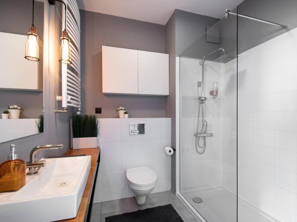 Warsaw Night Apartments Giełdowa : photo 9 de la chambre studio