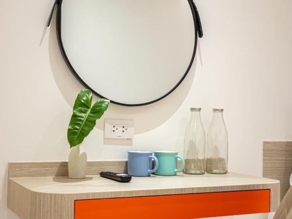 L MINITEL at Night Bazaar Chiangmai : photo 7 de la chambre chambre double Économique