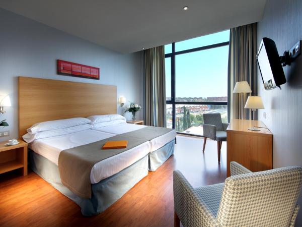 Exe Sevilla Palmera : photo 1 de la chambre chambre double