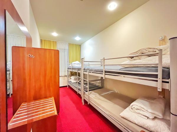 Fry House : photo 6 de la chambre lit dans dortoir 4 lits (réservé aux hommes)