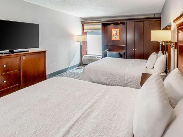 Hampton Inn Nashville / Vanderbilt : photo 2 de la chambre chambre avec 2 lits queen-size - non-fumeurs 