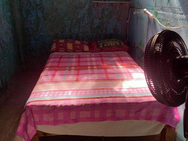 Hostal Bravo Vallarta : photo 5 de la chambre chambre familiale avec terrasse