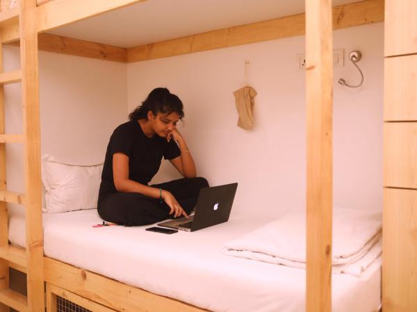 Nap Manor Hostels : photo 1 de la chambre lit dans dortoir mixte de 6 lits