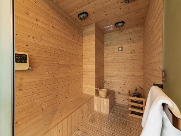 Shenzhen OCT Gankeng Ancient Town Phoenix Hakka Hotel : photo 1 de la chambre suite deluxe