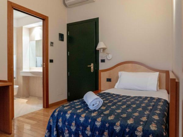 Hotel Bologna : photo 6 de la chambre chambre simple