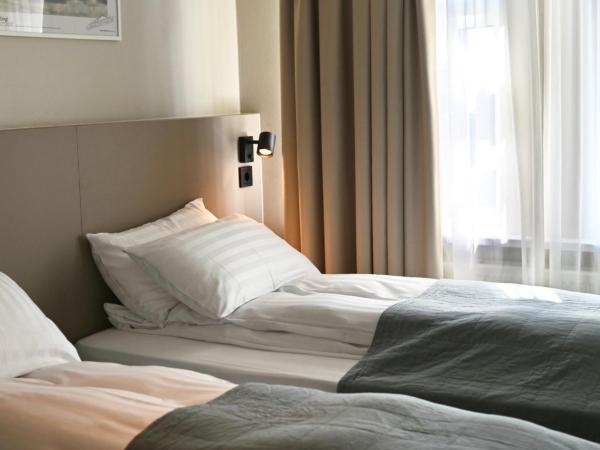 Hotel Local 101 : photo 1 de la chambre chambre double ou lits jumeaux