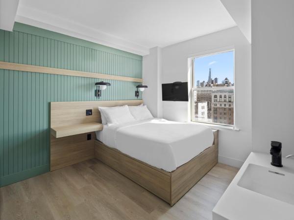 Riverside Tower Hotel : photo 2 de la chambre suite - vue sur rivière