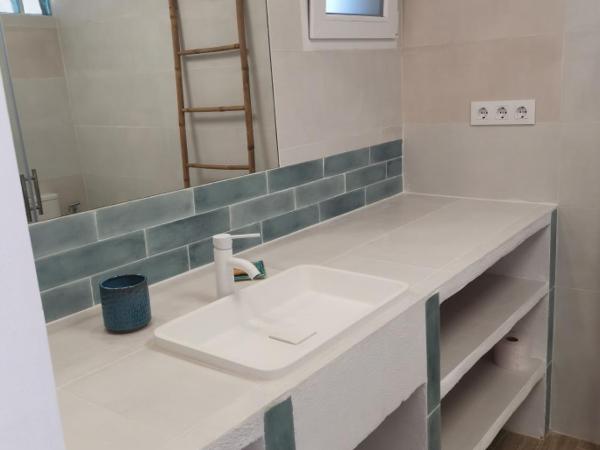 Relais Pollo Loco : photo 1 de la chambre chambre quadruple avec salle de bains