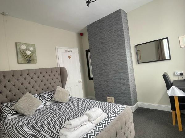 Burton Villa Guest House : photo 1 de la chambre chambre double