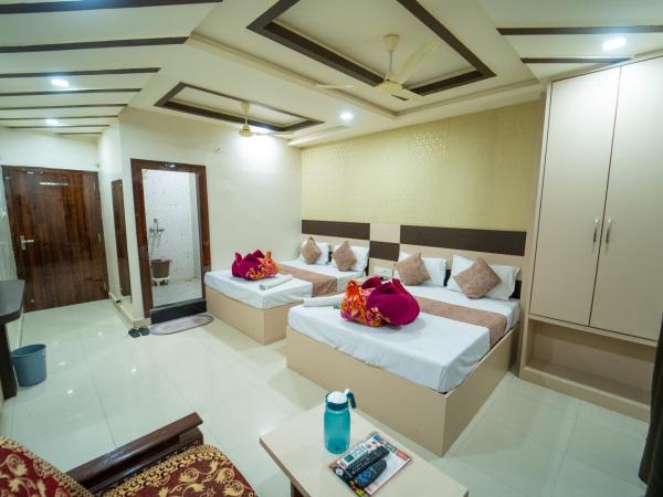 Hotel Siddhi Vinayak : photo 7 de la chambre chambre familiale