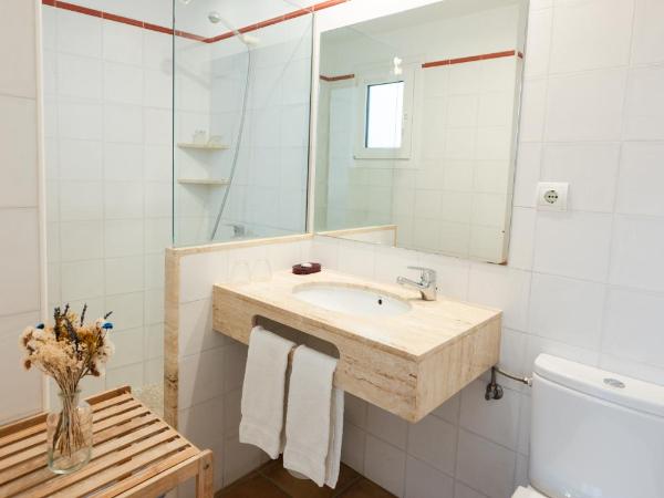 Hostal el Ranxo : photo 3 de la chambre chambre lits jumeaux avec salle de bains privative