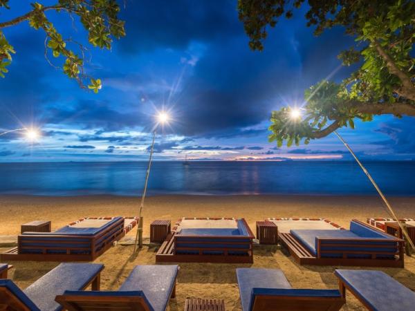 Lanta Sand Resort & Spa : photo 2 de la chambre hébergement avec accès à la piscine – côté plage