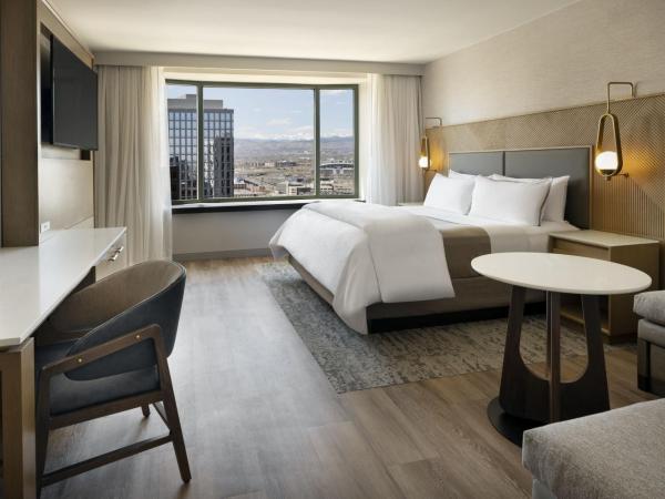 The Westin Denver Downtown : photo 2 de la chambre chambre lit king-size - vue sur montagne