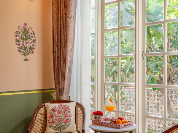 Laalee : photo 3 de la chambre chambre double avec salle de bains privative